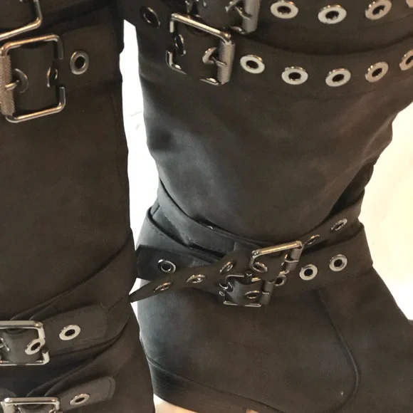 Women's Black Buckle Boots - Picture 5 of 11